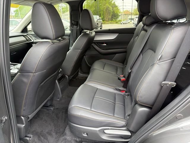 Used 2025 MAZDA CX-90 3.3 Turbo w/ Preferred Package AWD/4WD image 8