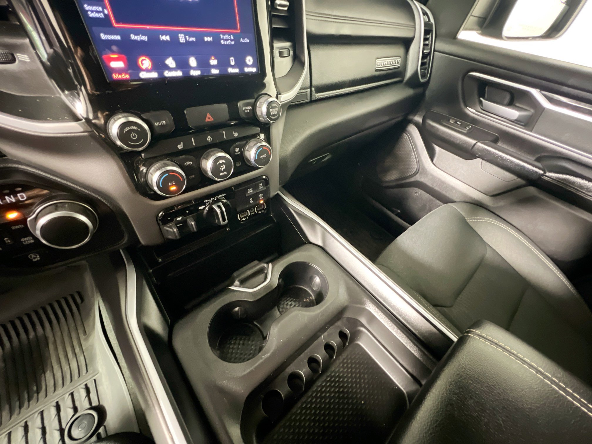 Used 2021 RAM 1500 Big Horn image 25