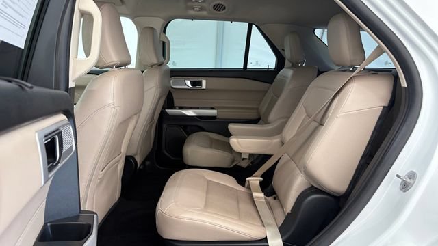 Used 2021 Ford Explorer Limited w/ Hybrid Equipment Group 310A RWD image 18