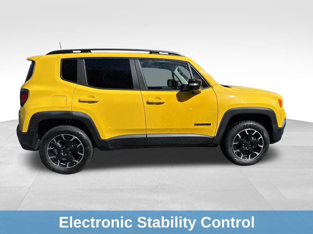 Used 2023 Jeep Renegade Latitude image 11