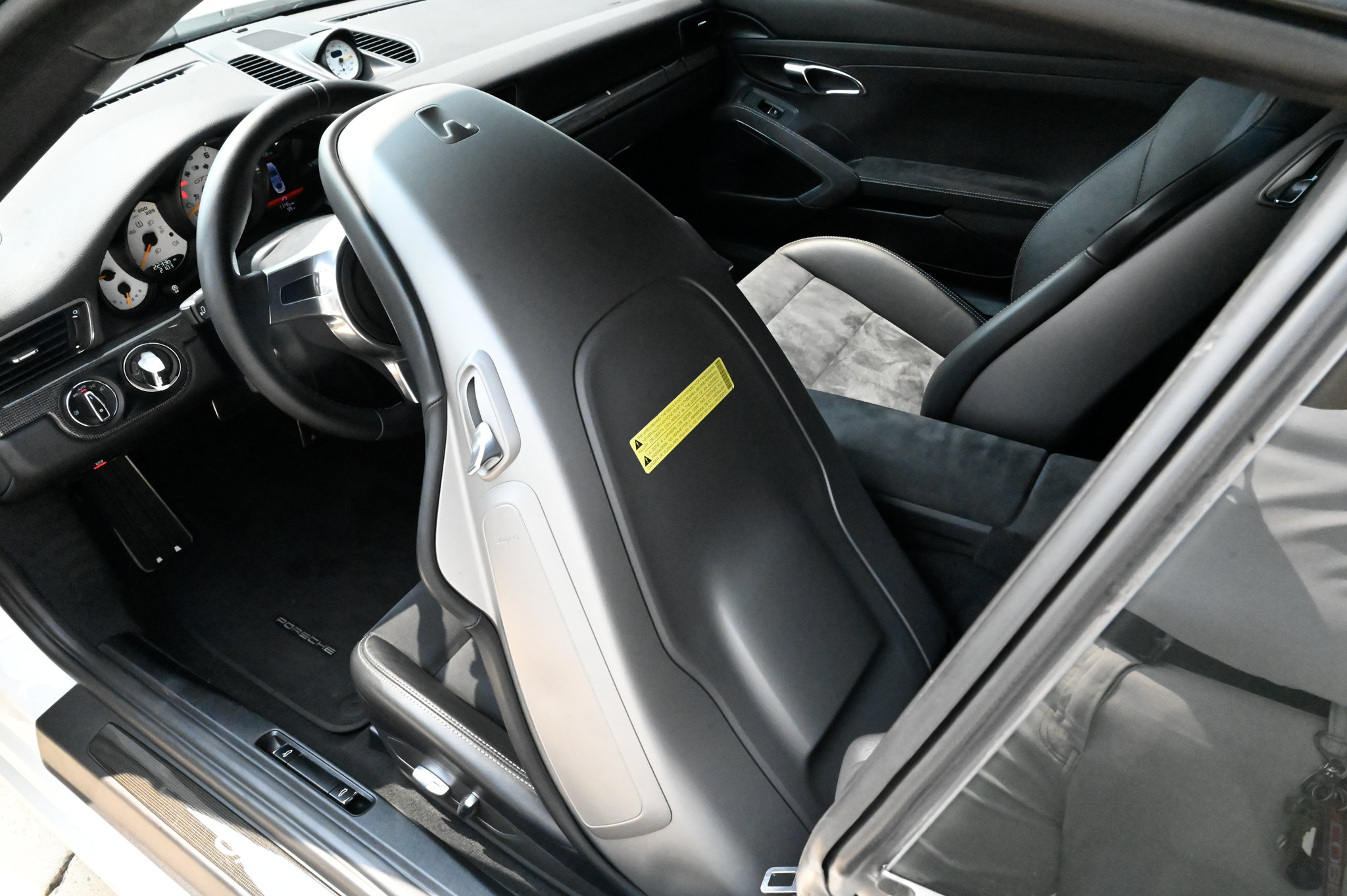 Used 2014 Porsche 911 GT3 RWD image 25