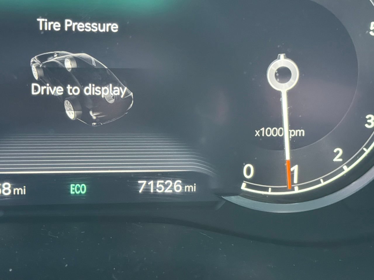 Used 2023 Genesis G70 2.0T w/ Sport Prestige Package RWD image 10