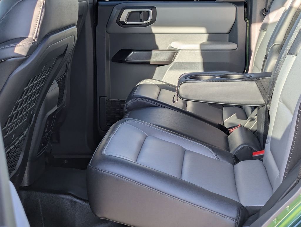 Used 2024 Ford Bronco Everglades image 24