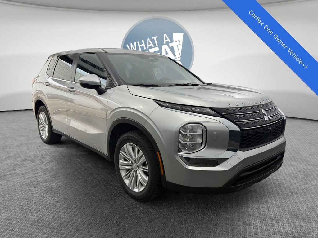 Used 2024 Mitsubishi Outlander ES