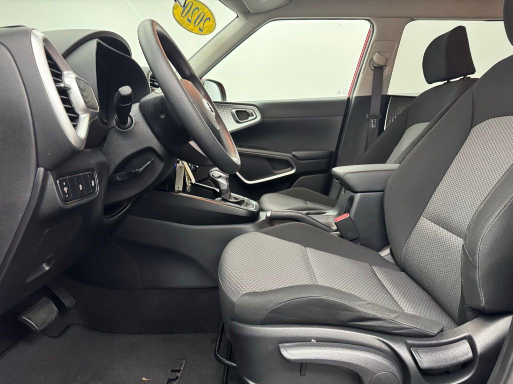 Used 2020 Kia Soul LX image 15