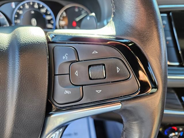 Used 2024 Buick Enclave Premium image 25