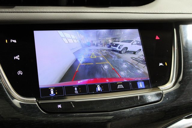 Certified 2023 Cadillac XT6 Premium Luxury w/ Technology Package image 16
