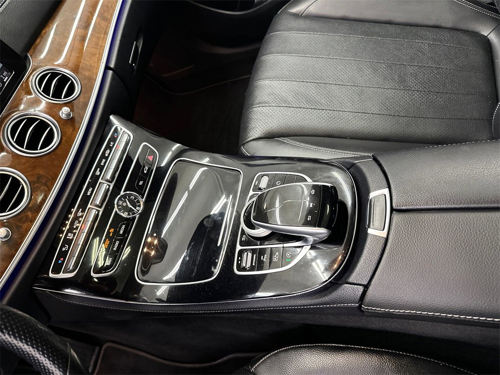 Used 2018 Mercedes-Benz E 300 4MATIC image 30