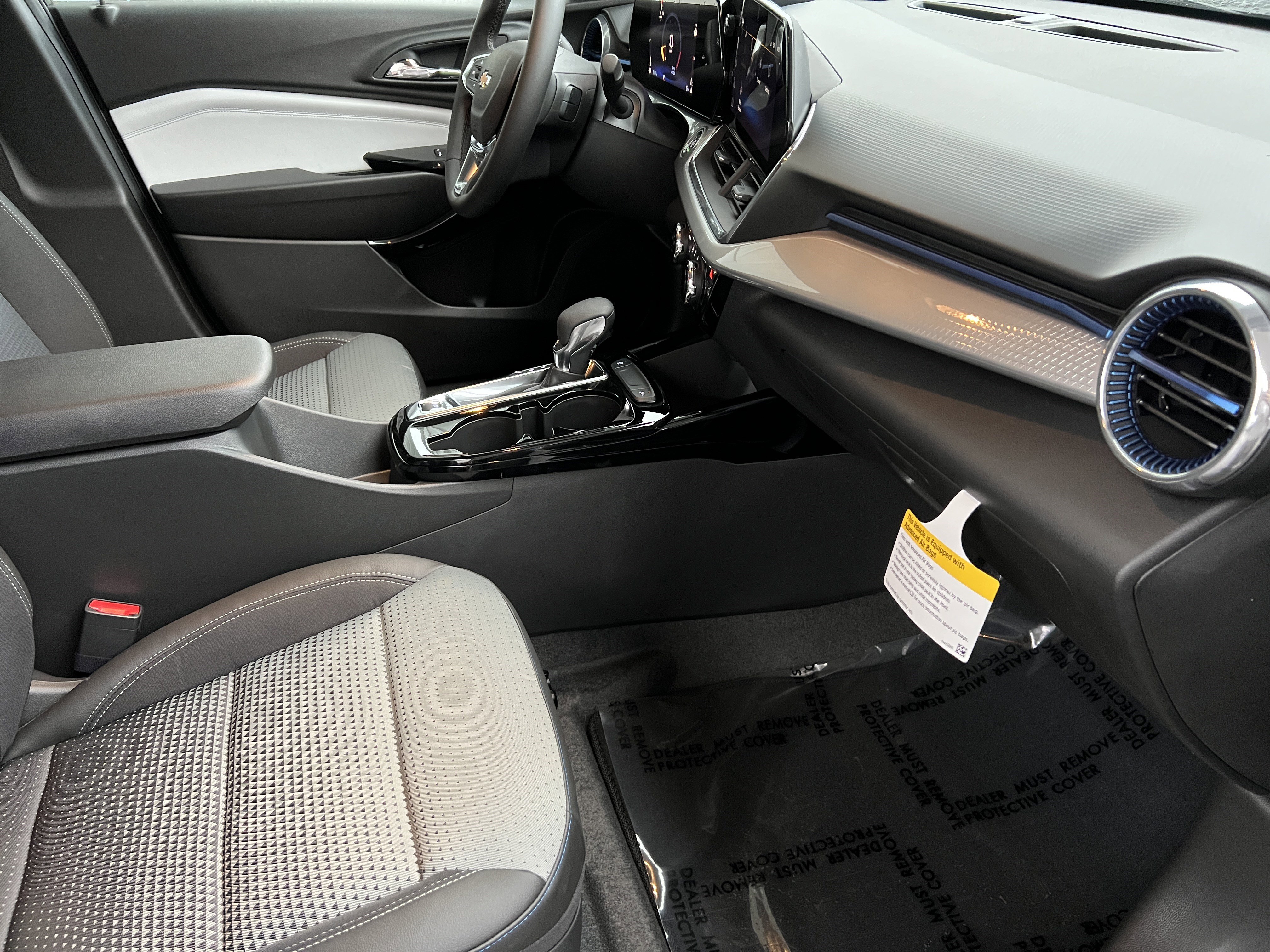 New 2026 Chevrolet Trax LT w/ Driver Confidence Package image 22