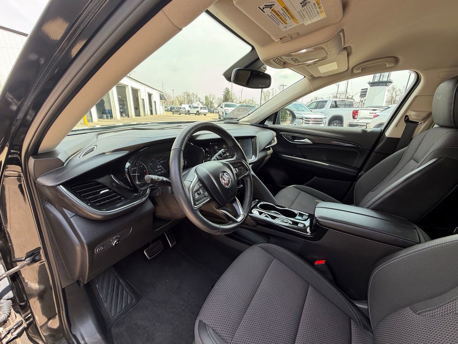 Used 2023 Buick Envision Preferred w/ Sport Touring Package image 10