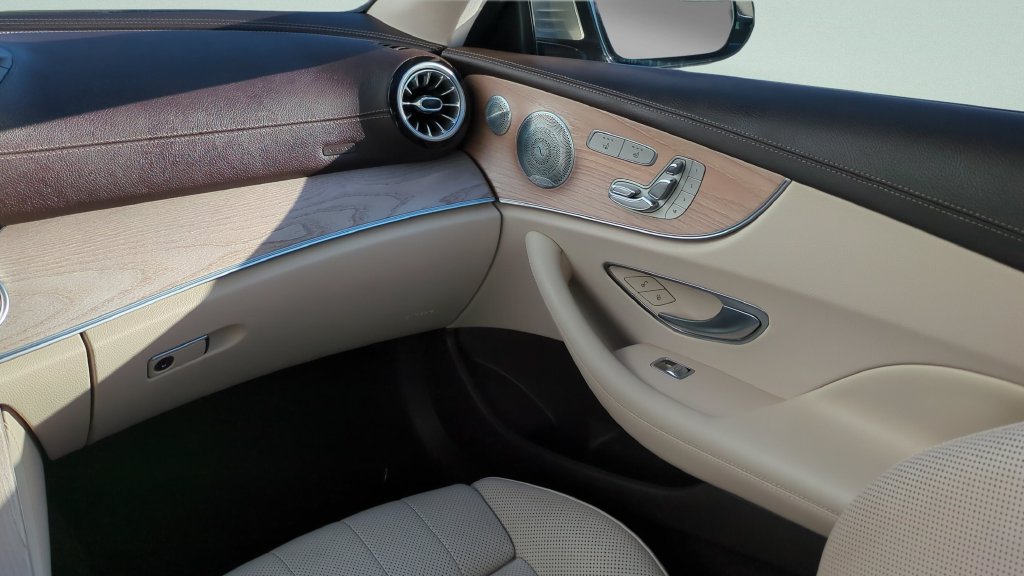 Used 2018 Mercedes-Benz E 400 Coupe image 12
