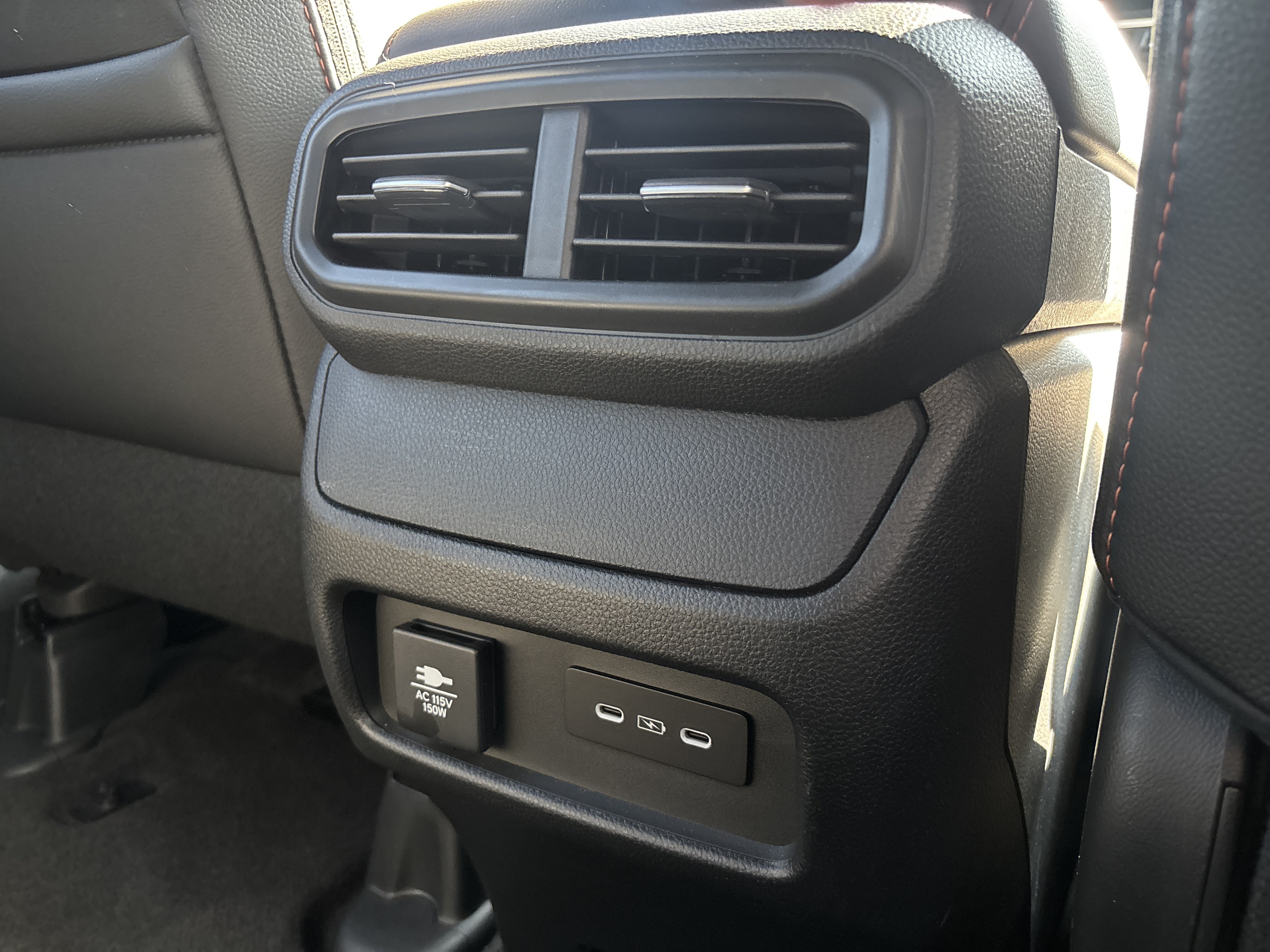 Used 2025 Honda Passport TrailSport image 11