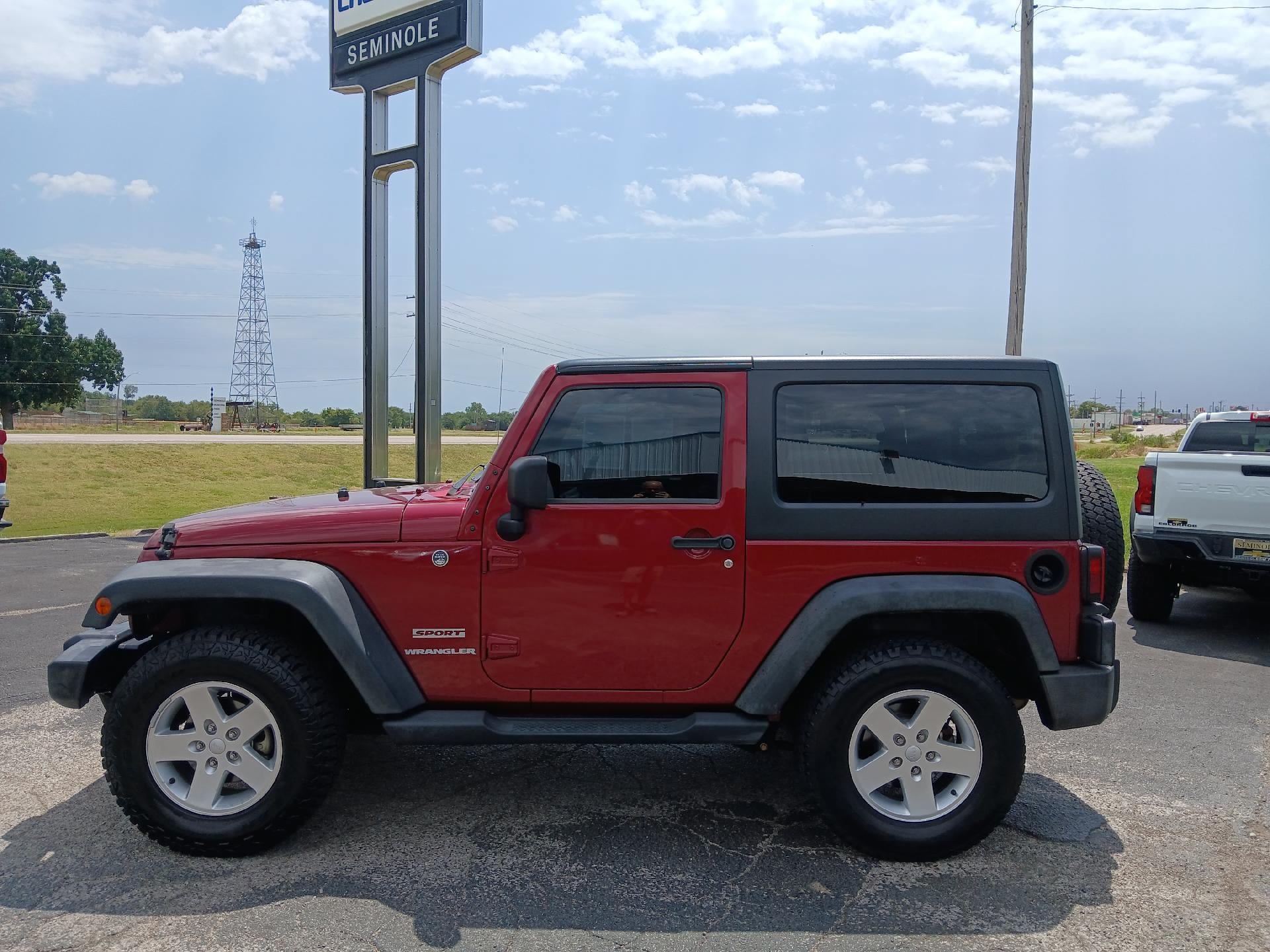 Used 2012 Jeep Wrangler Sport AWD/4WD image 2