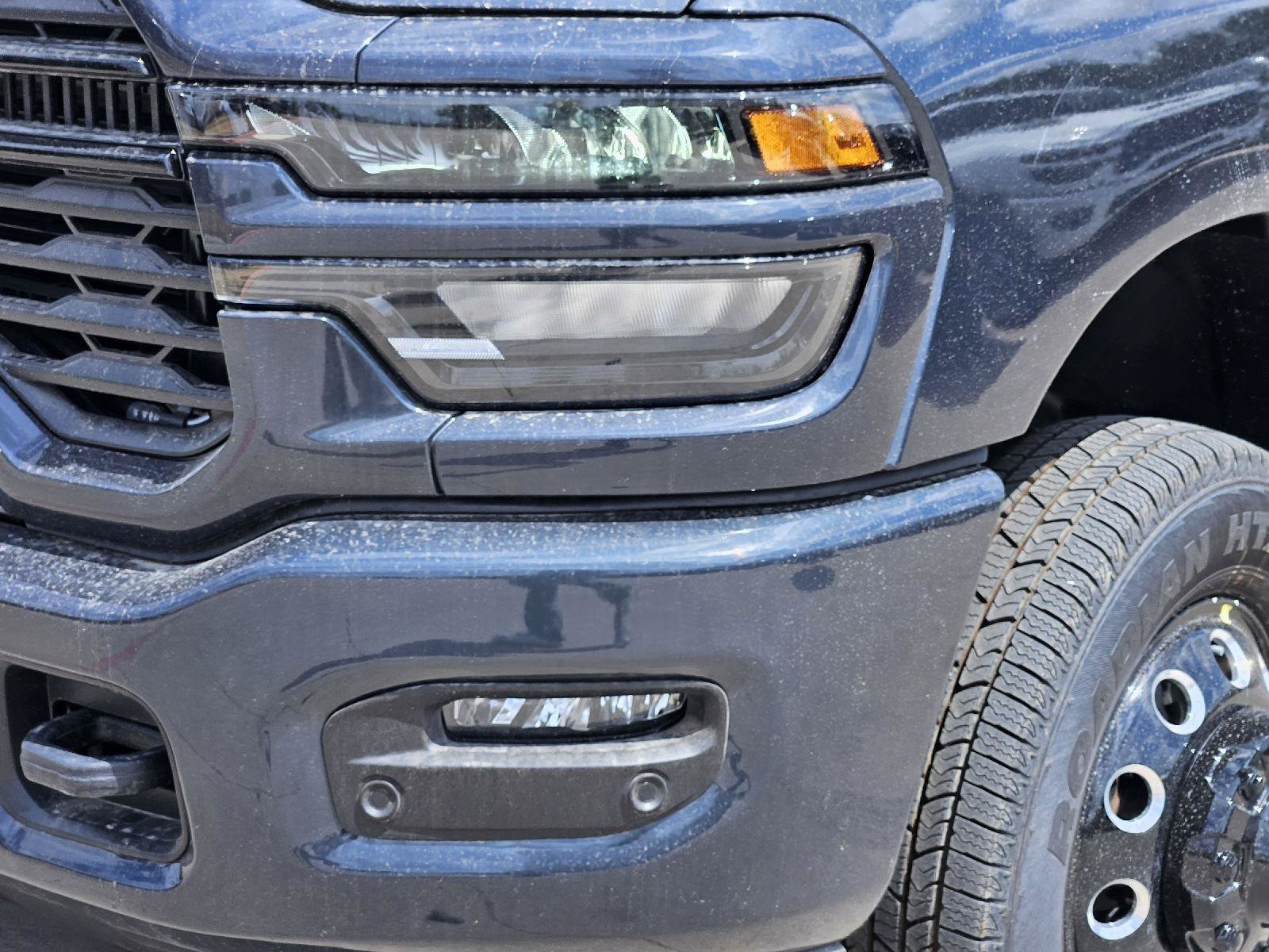 New 2027 RAM 3500 Lone Star AWD/4WD image 6