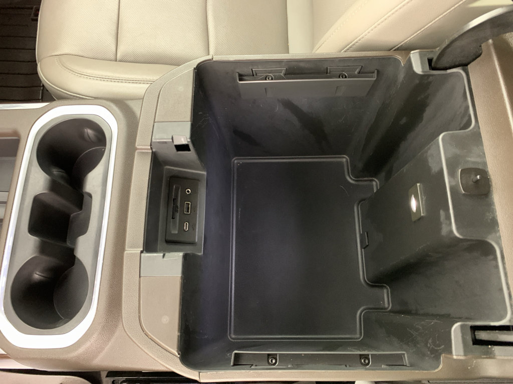 Used 2019 GMC Sierra 1500 SLT w/ SLT Premium Plus Package AWD/4WD image 27