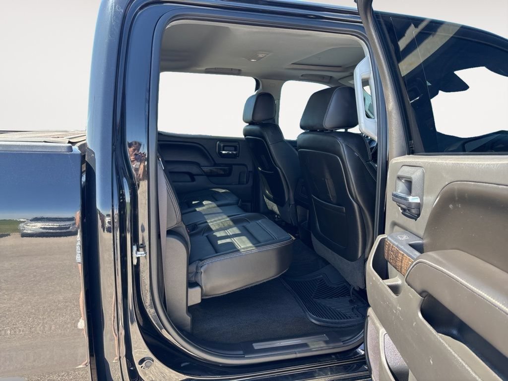 Used 2015 GMC Sierra 3500 Denali w/ Duramax Plus Package AWD/4WD image 17