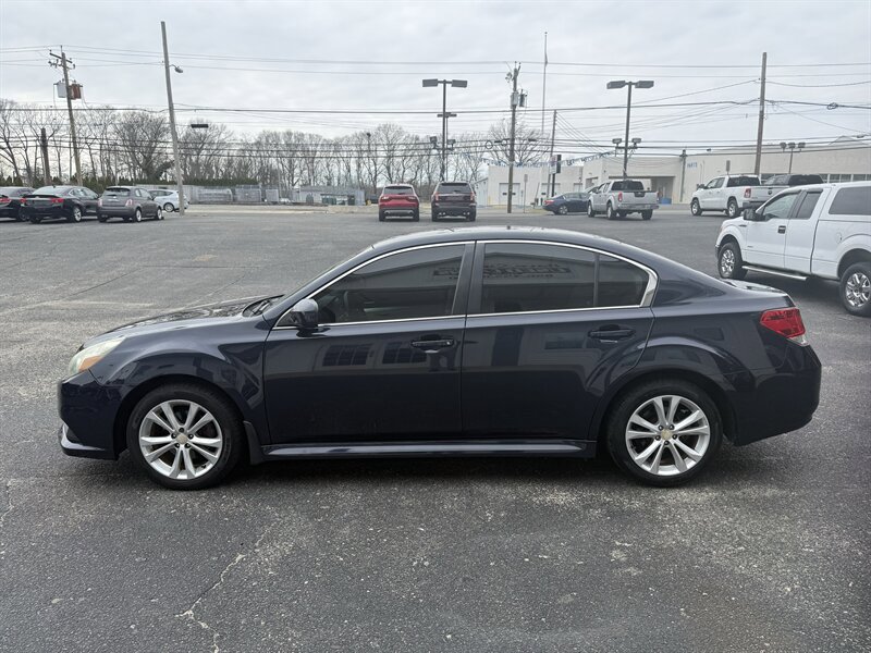 Used 2013 Subaru Legacy 2.5i Premium image 4