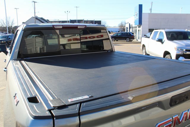 Used 2023 GMC Sierra 1500 SLT image 5