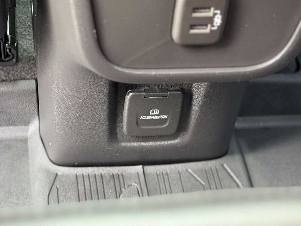 Used 2021 GMC Terrain SLT image 9