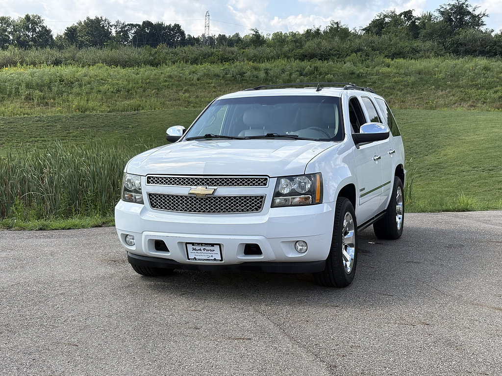Used 2010 Chevrolet Tahoe LTZ RWD image 1