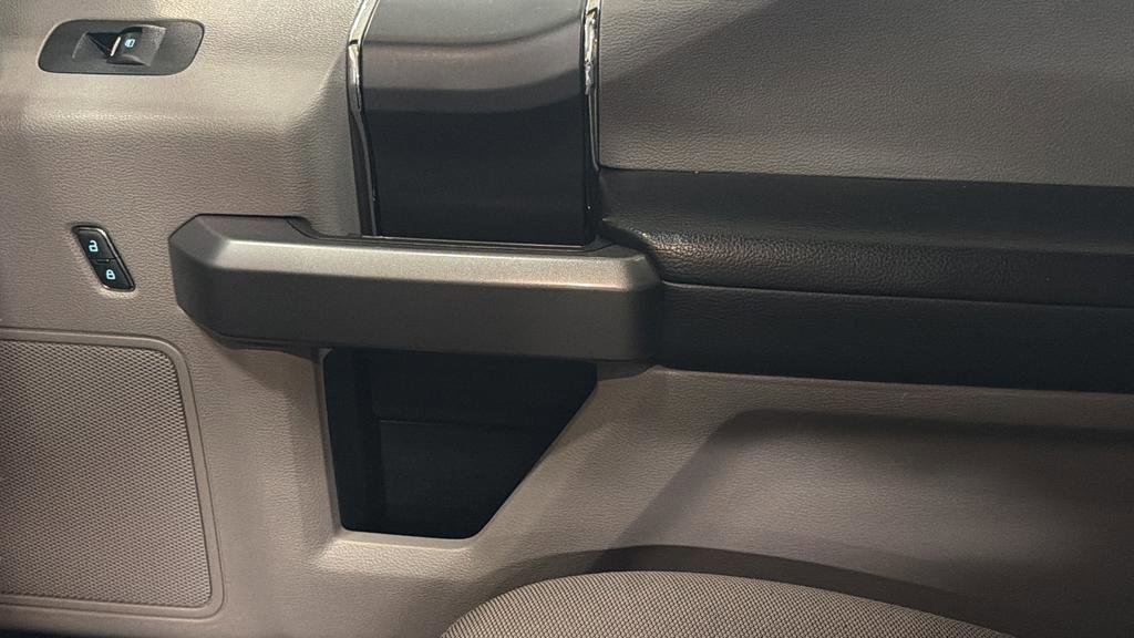 Used 2018 Ford F150 XLT w/ Equipment Group 302A Luxury image 19