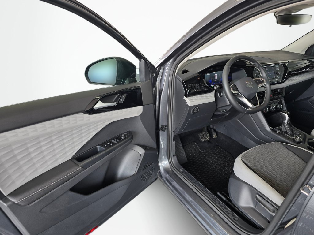 Used 2024 Volkswagen Taos S AWD/4WD image 32
