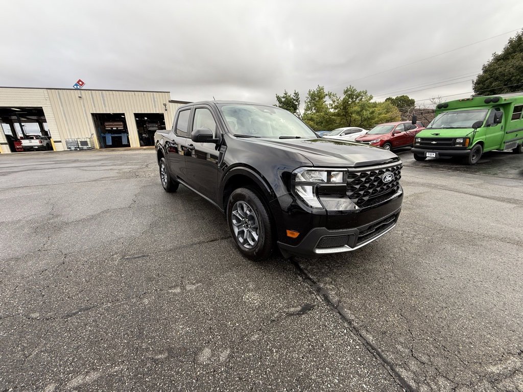 New 2025 Ford Maverick XLT image 8