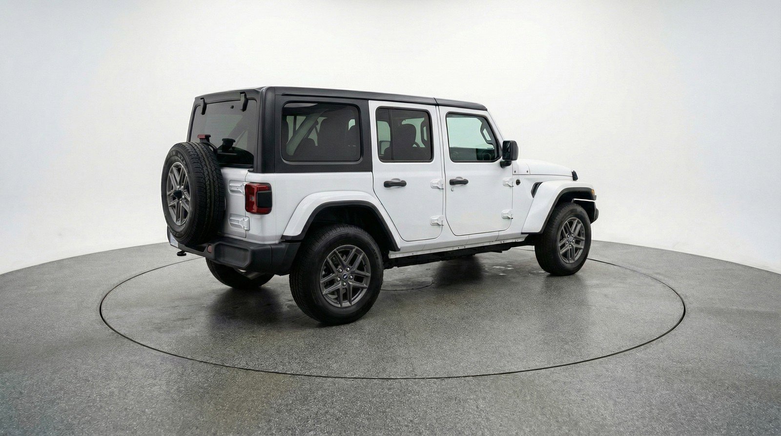 Used 2025 Jeep Wrangler Sport S image 9