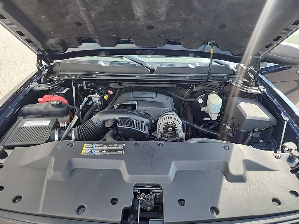 Used 2007 Chevrolet Silverado 1500 W/T w/ Towing Package RWD image 6