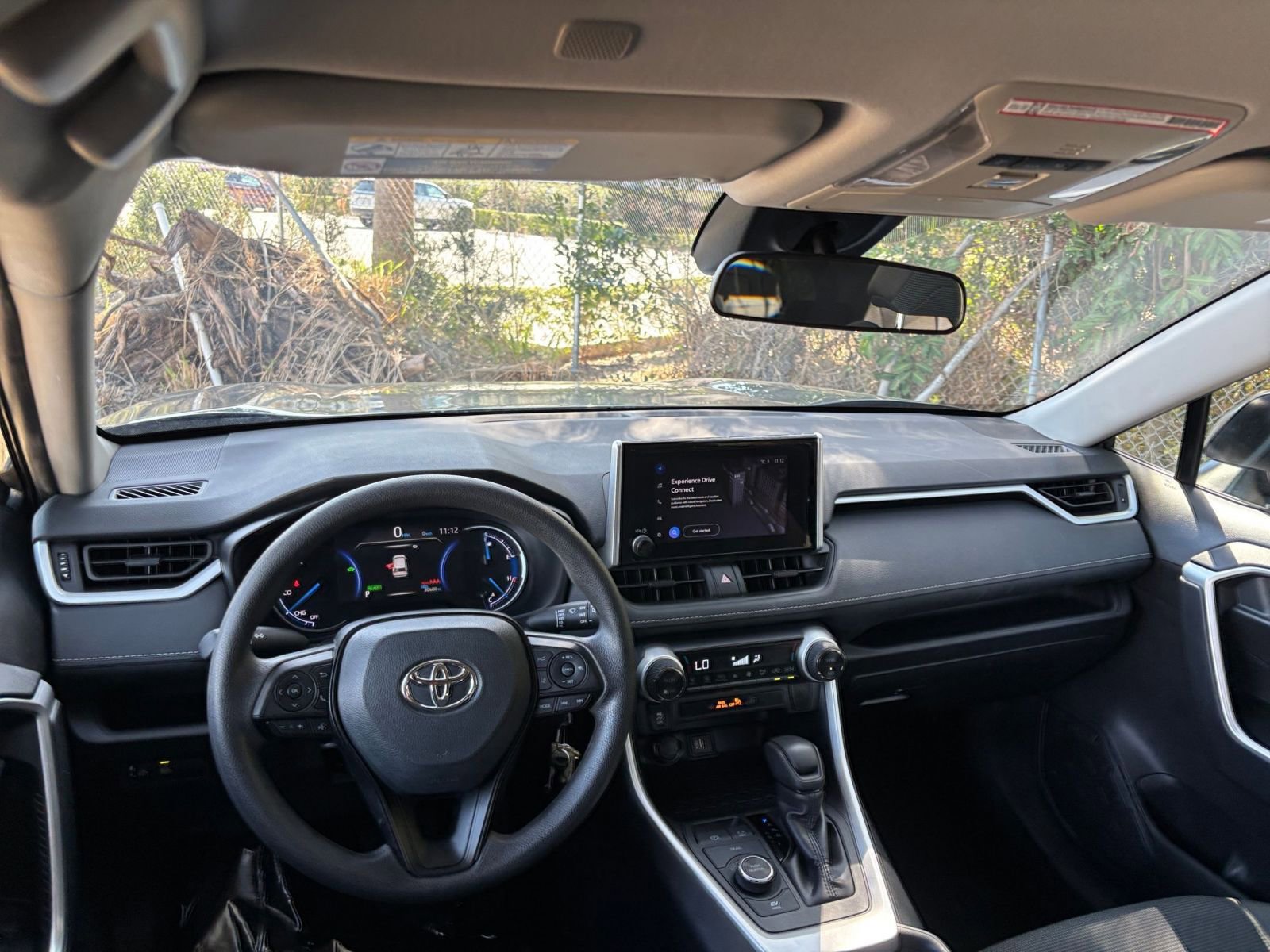 Used 2025 Toyota RAV4 LE AWD/4WD image 34