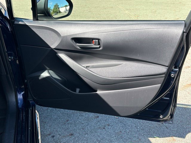 Certified 2025 Toyota Corolla LE AWD/4WD image 23