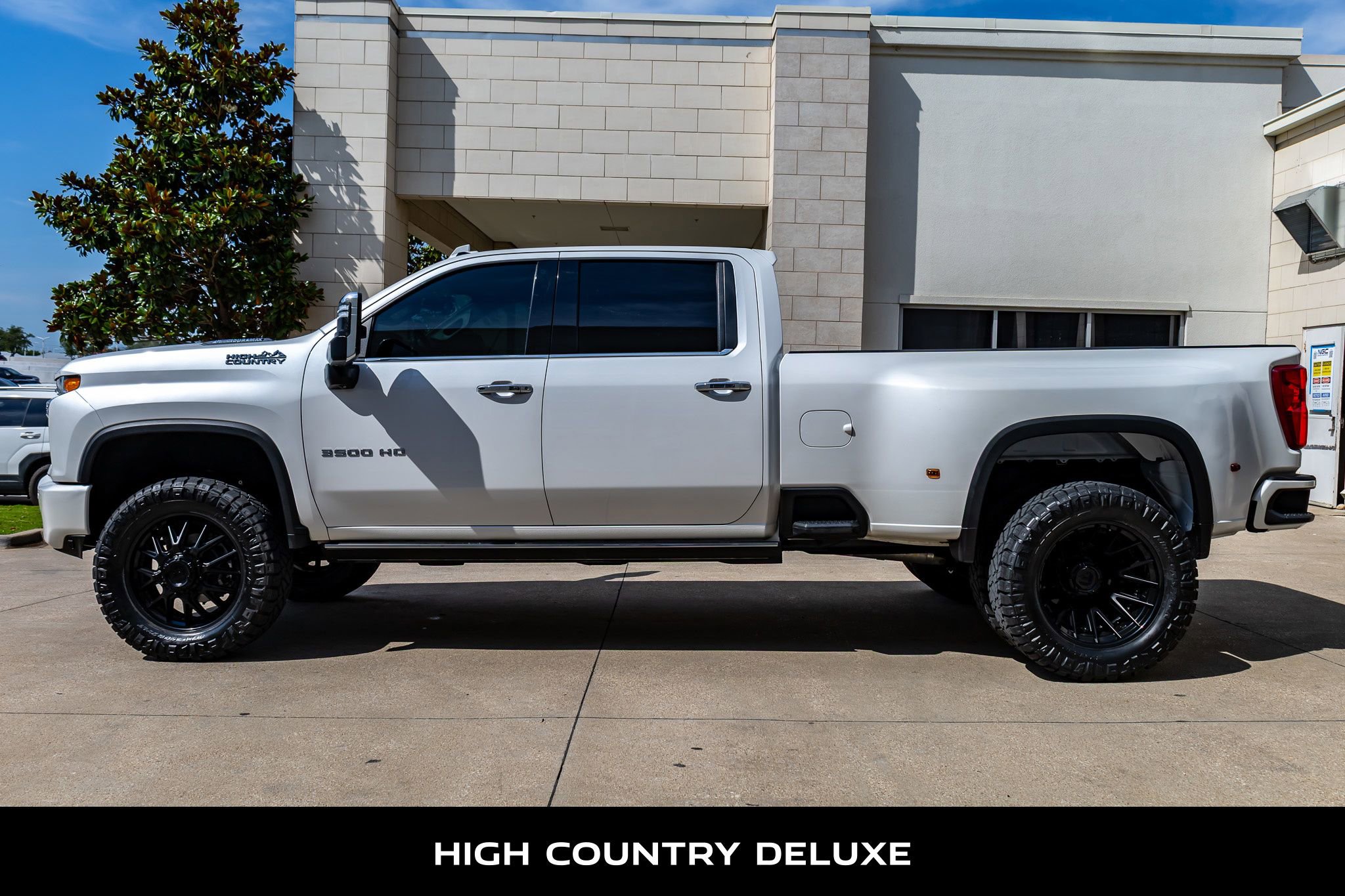 Used 2021 Chevrolet Silverado 3500 High Country AWD/4WD image 6