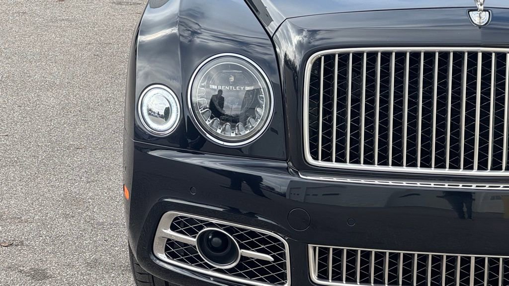 Used 2019 Bentley Mulsanne Speed image 4
