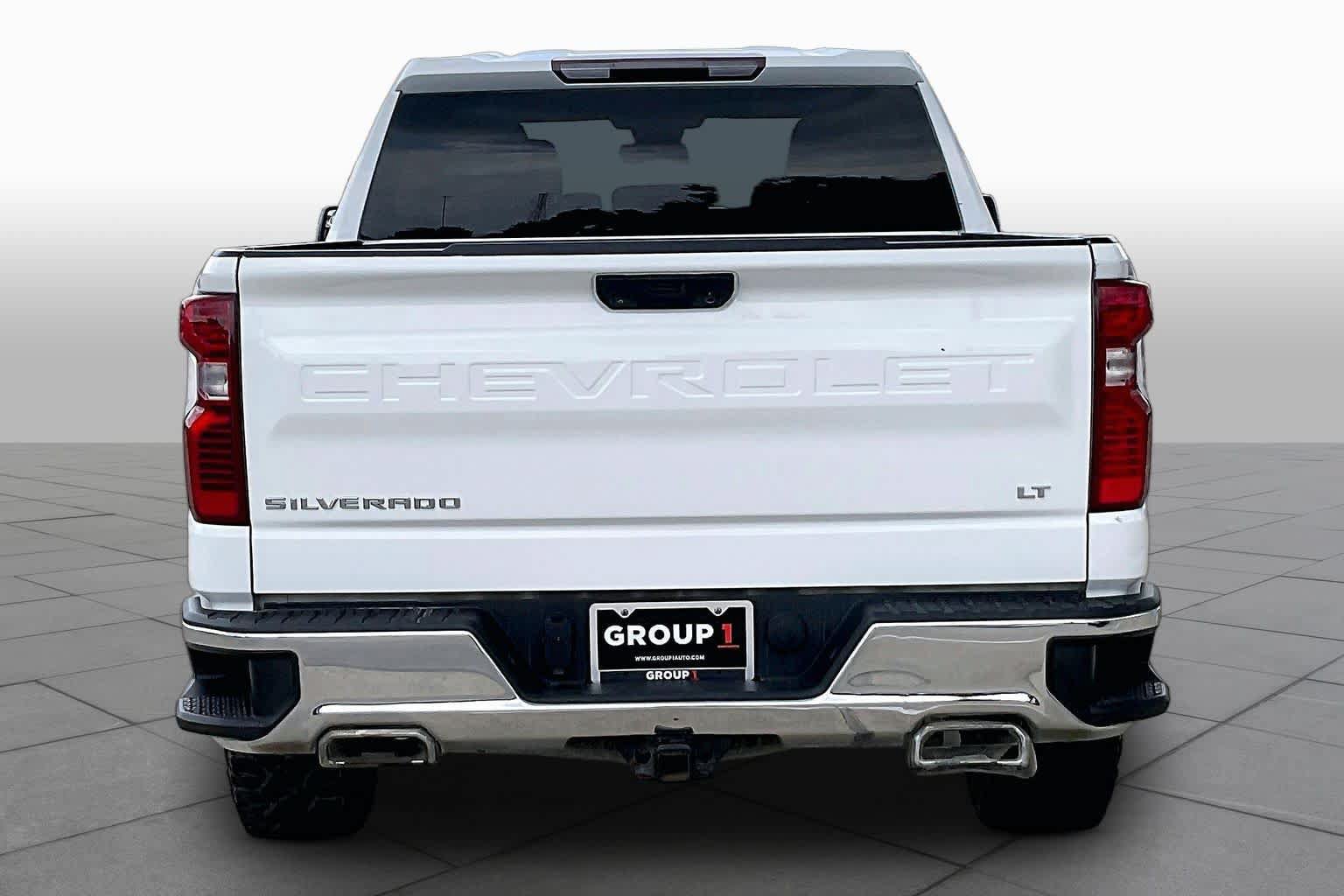Used 2023 Chevrolet Silverado 1500 LT w/ Z71 Off-Road Package AWD/4WD image 5