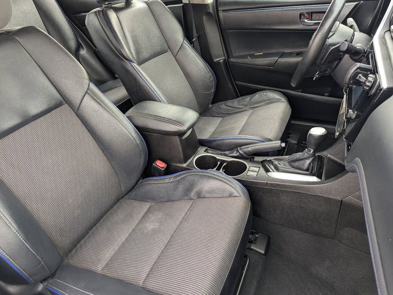 Used 2019 Toyota Corolla SE image 8
