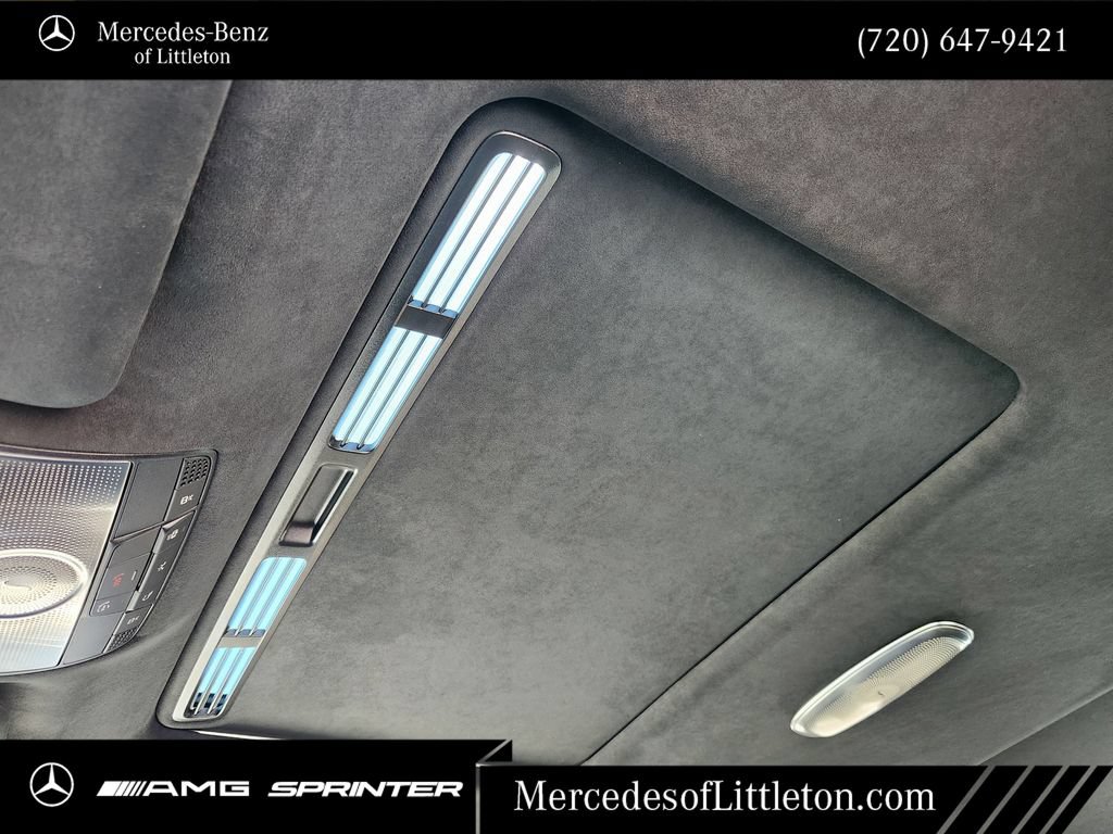 New 2027 Mercedes-Benz G 580 e image 24