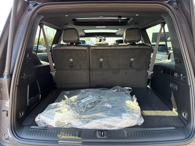 New 2026 Jeep Grand Wagoneer L Limited AWD/4WD image 34