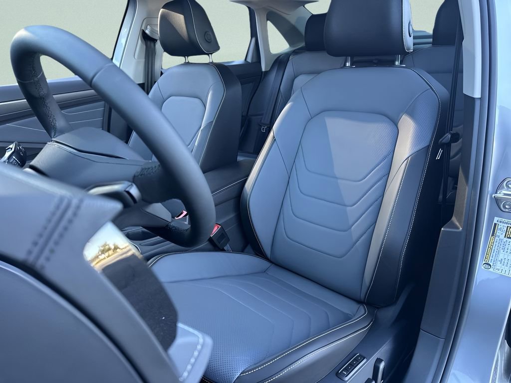 New 2026 Volkswagen Jetta SEL image 11