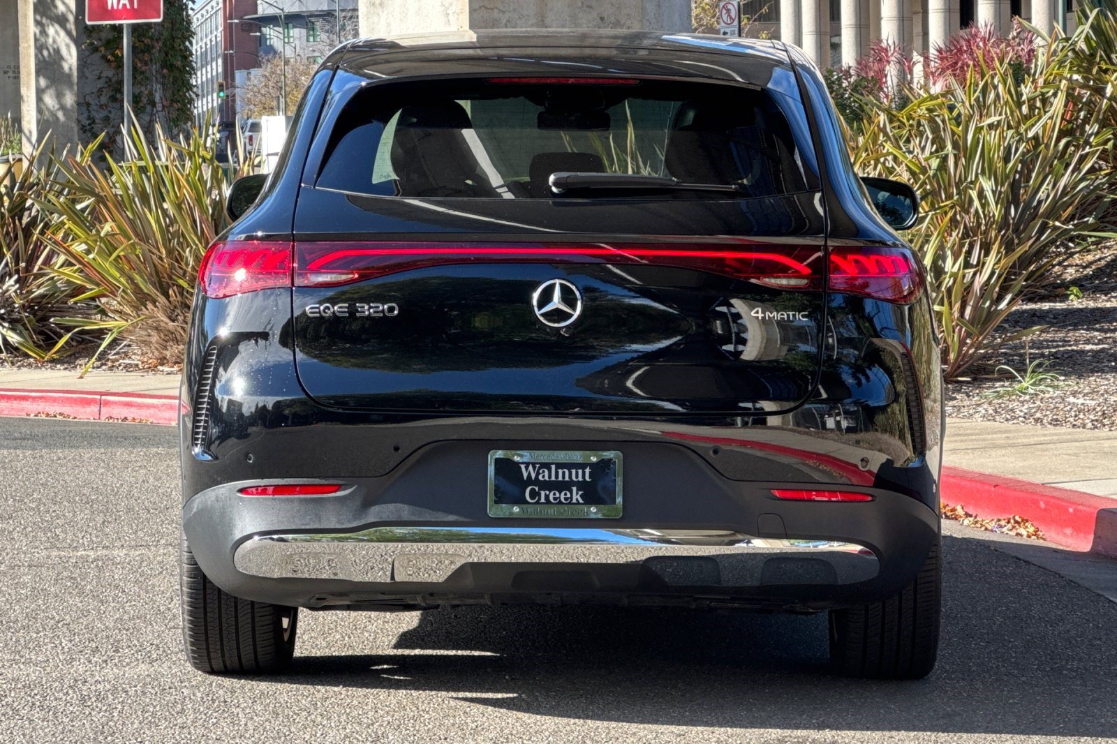 Certified 2026 Mercedes-Benz EQE 320 4MATIC SUV image 10