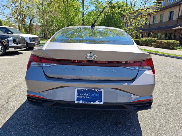 Certified 2023 Hyundai Elantra SEL w/ Convenience Package FWD image 23