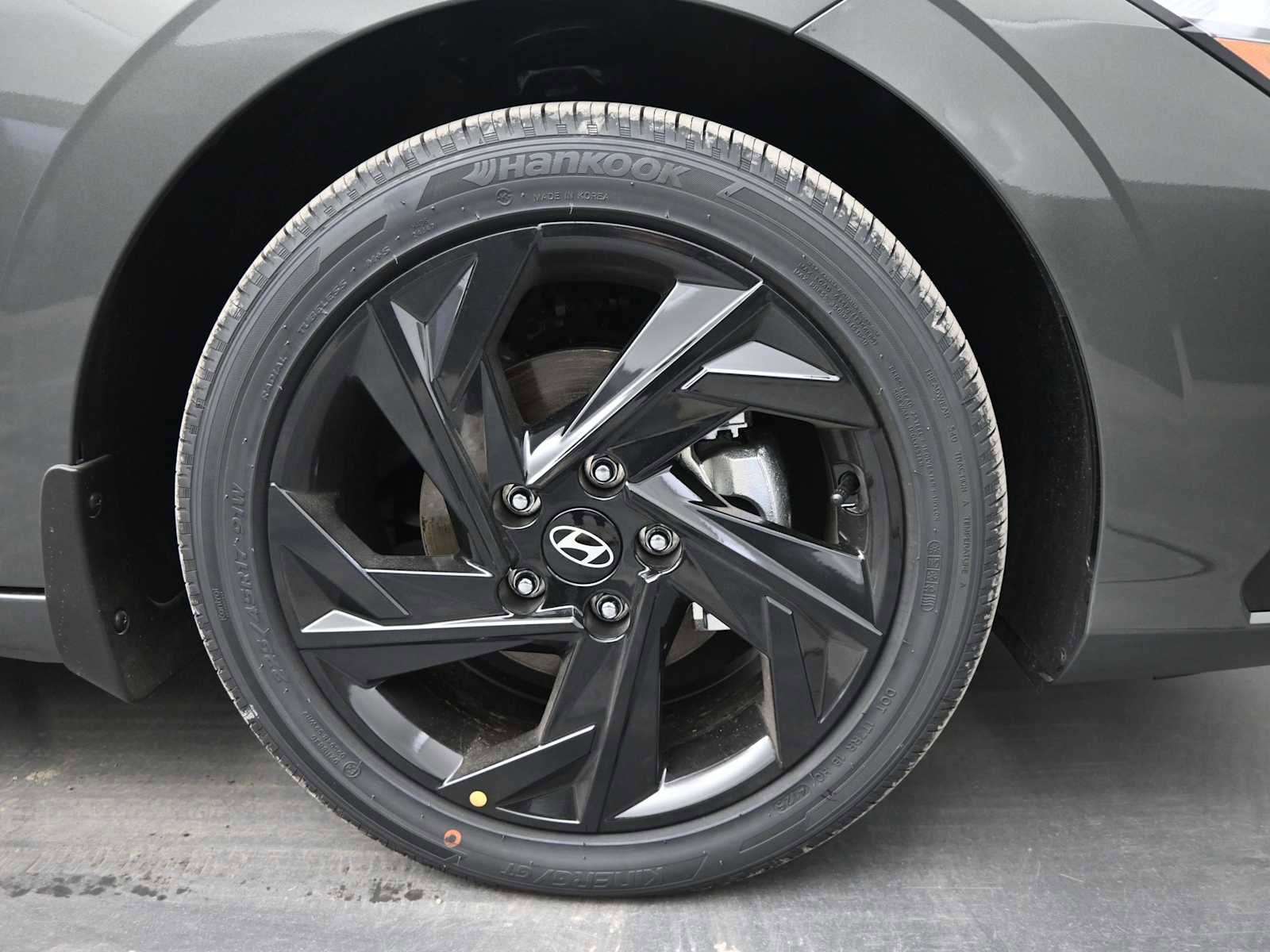 New 2026 Hyundai Elantra Sport image 10