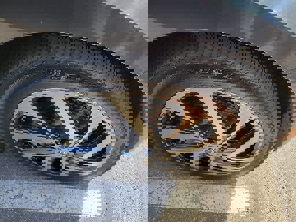 Used 2017 BMW i3 w/ Range Extender image 8