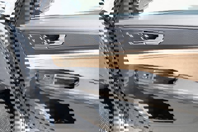 New 2026 Volkswagen Atlas Cross Sport SEL R-Line image 46