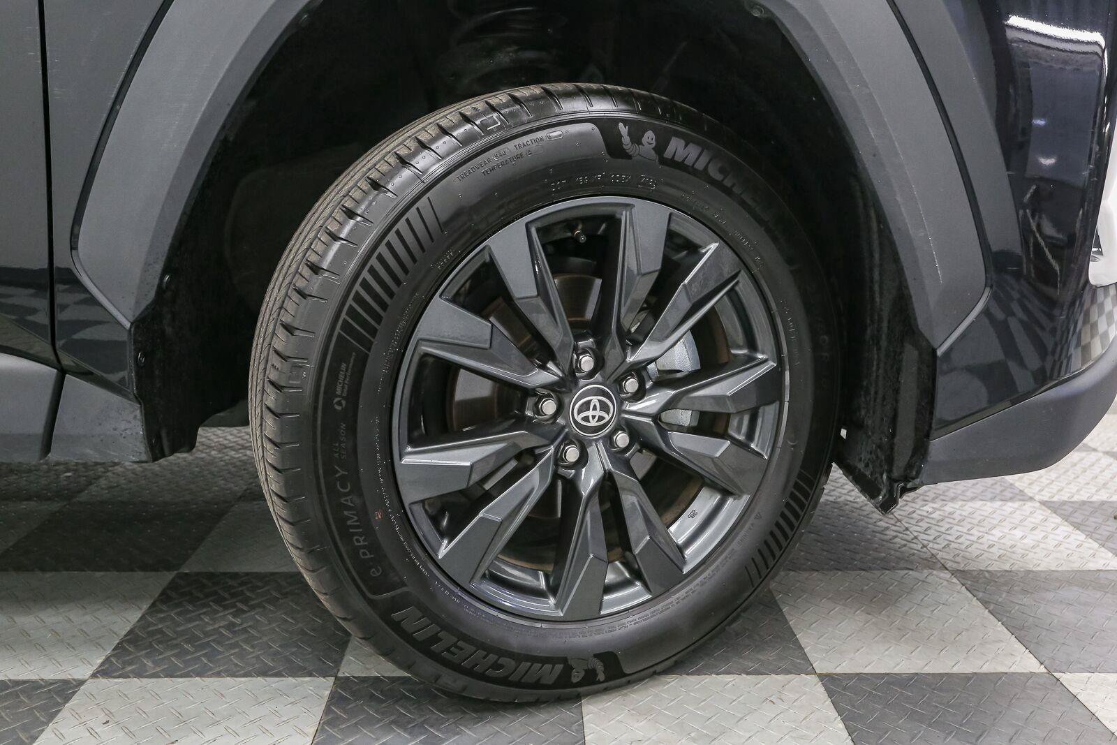 Used 2026 Toyota RAV4 XLE Premium AWD/4WD image 16