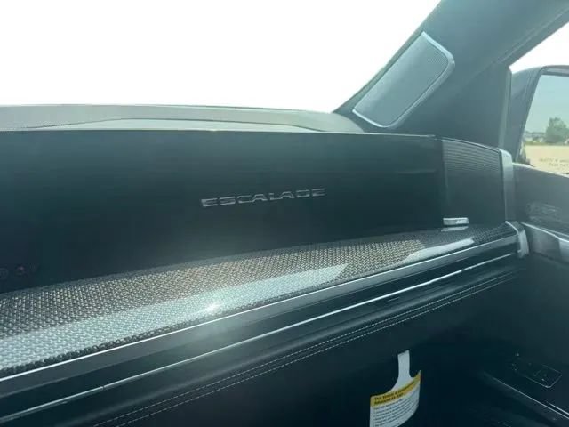 New 2026 Cadillac Escalade V AWD/4WD image 31
