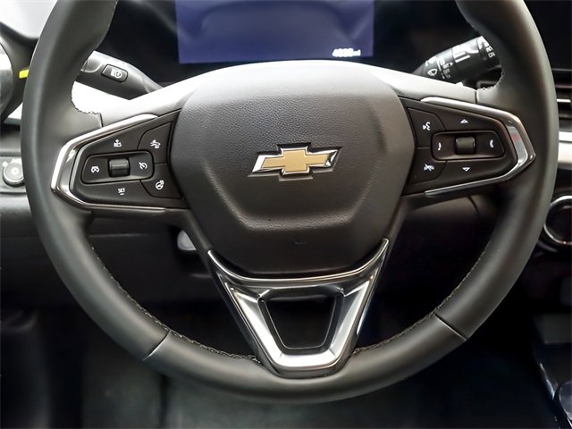 Used 2026 Chevrolet Trax LT w/ Driver Confidence Package image 14