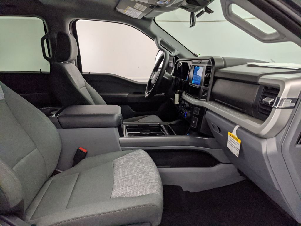 New 2026 Ford F350 XLT image 25