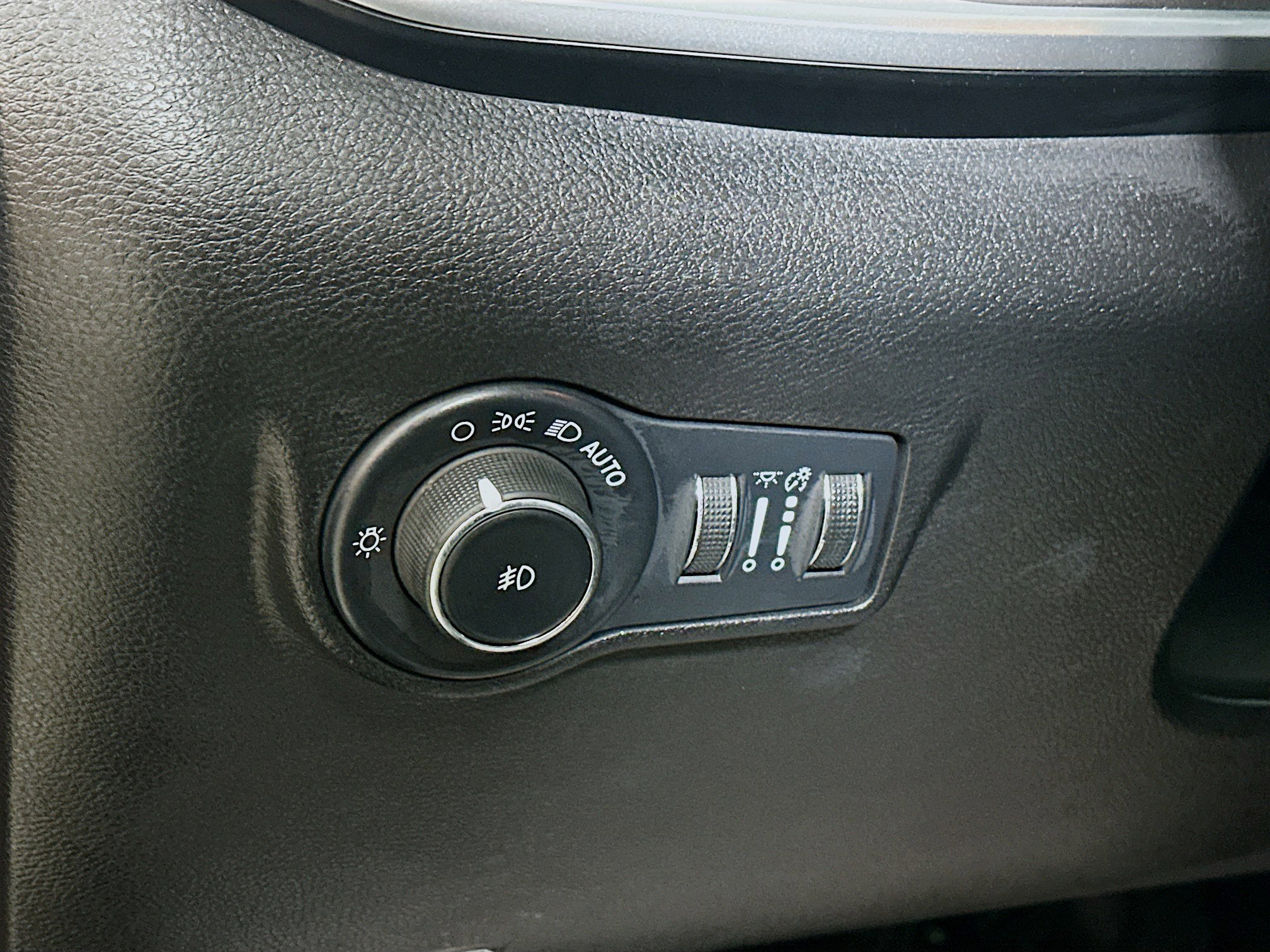 Used 2022 Jeep Compass Latitude w/ Convenience Group AWD/4WD image 10