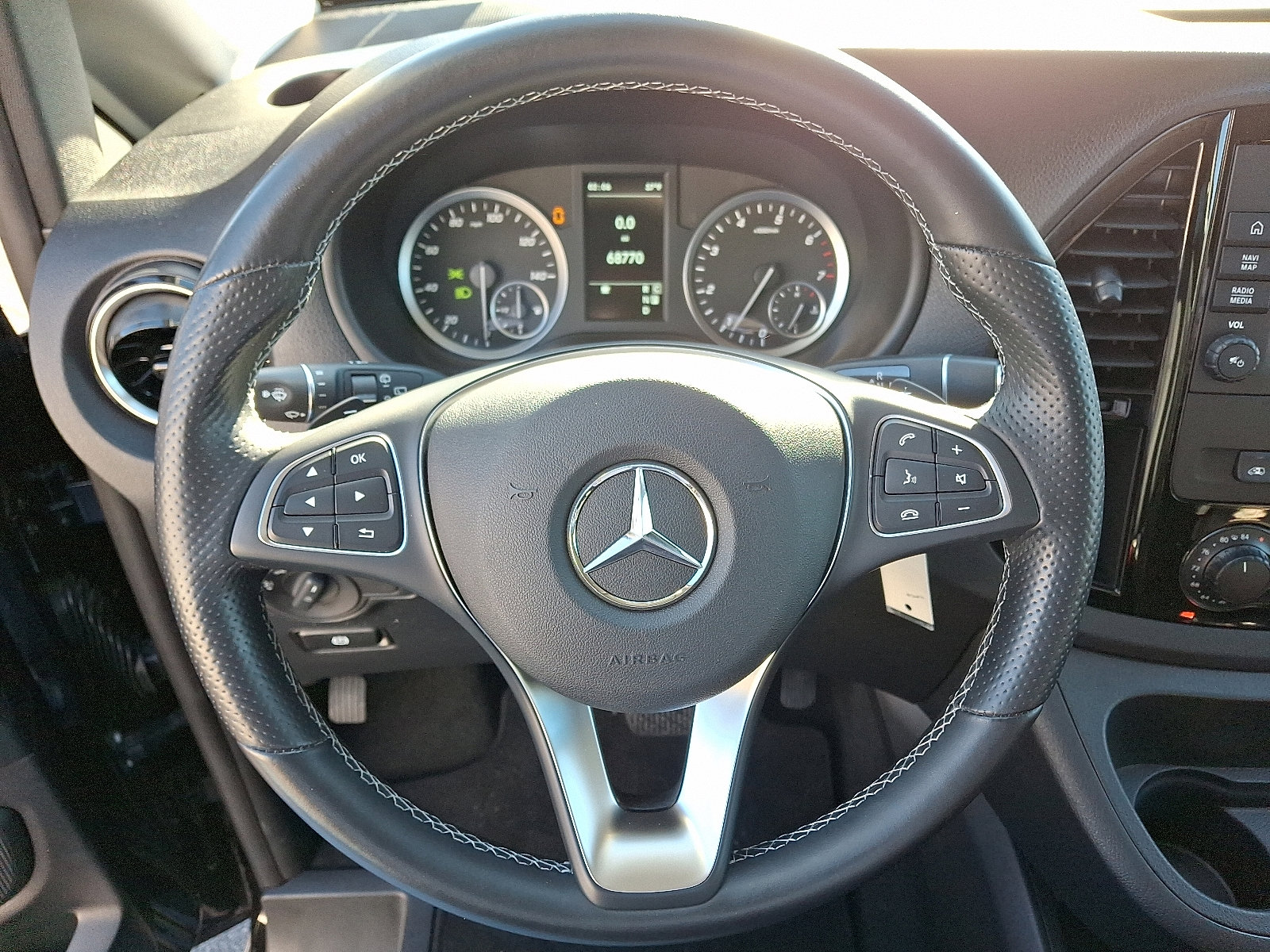 Certified 2021 Mercedes-Benz Metris Passenger image 18