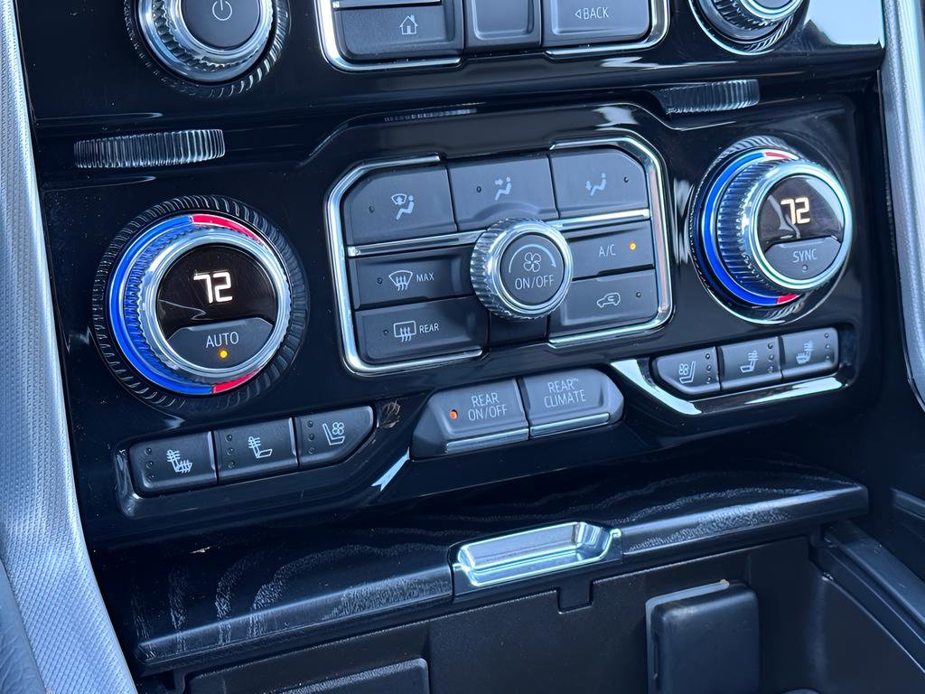 Used 2024 GMC Yukon Denali RWD image 34